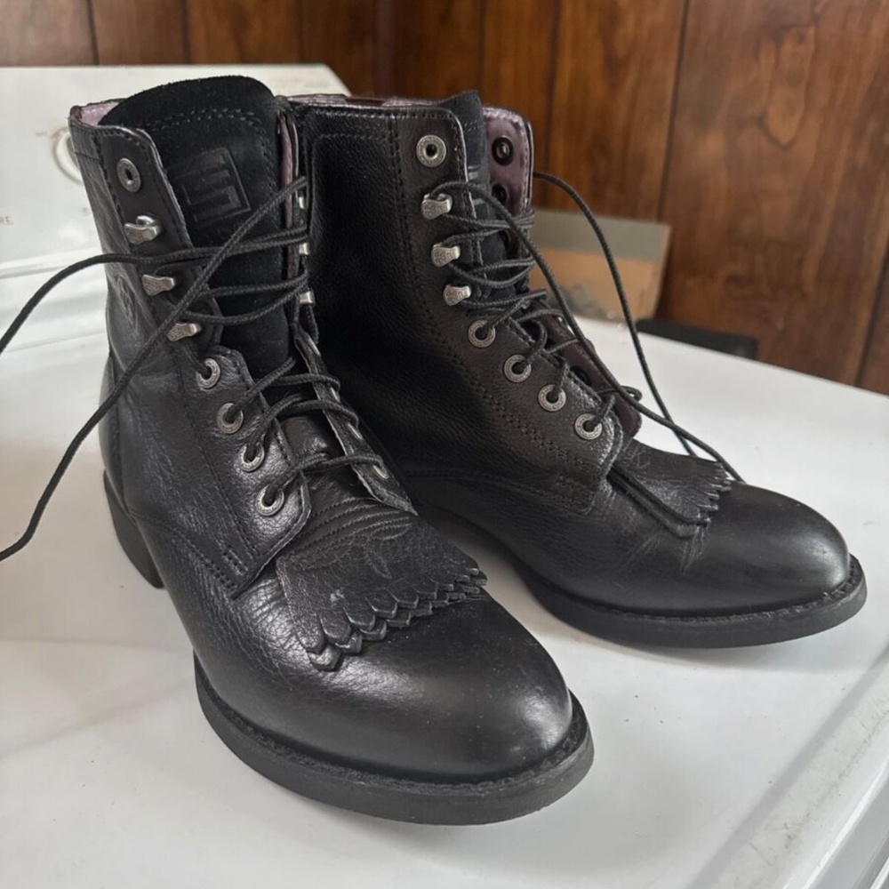 Ariat Heritage Lacer Black Western Ankle Boot